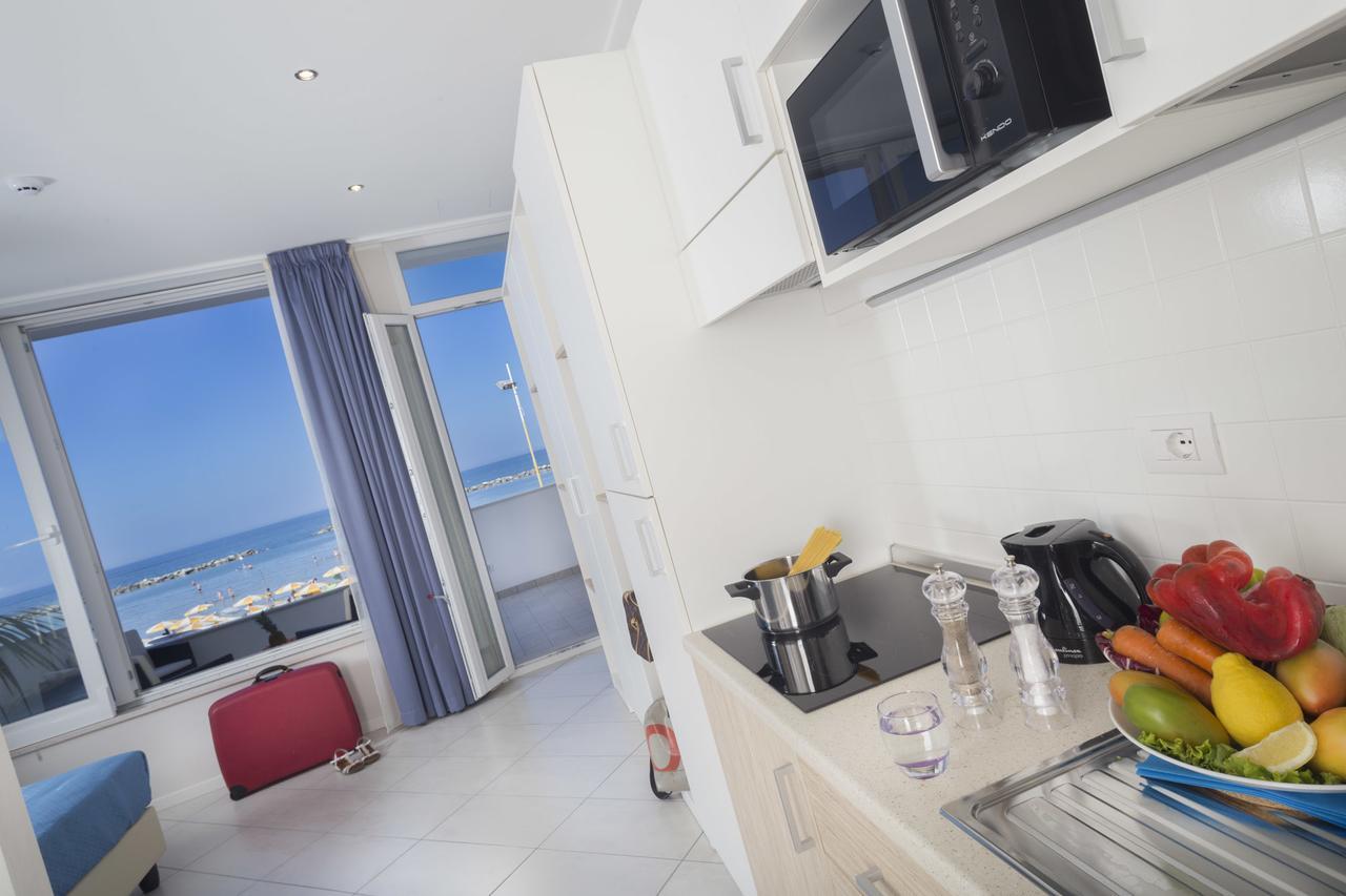 White Suite & Apartments Bellaria-Igea Marina Exterior foto