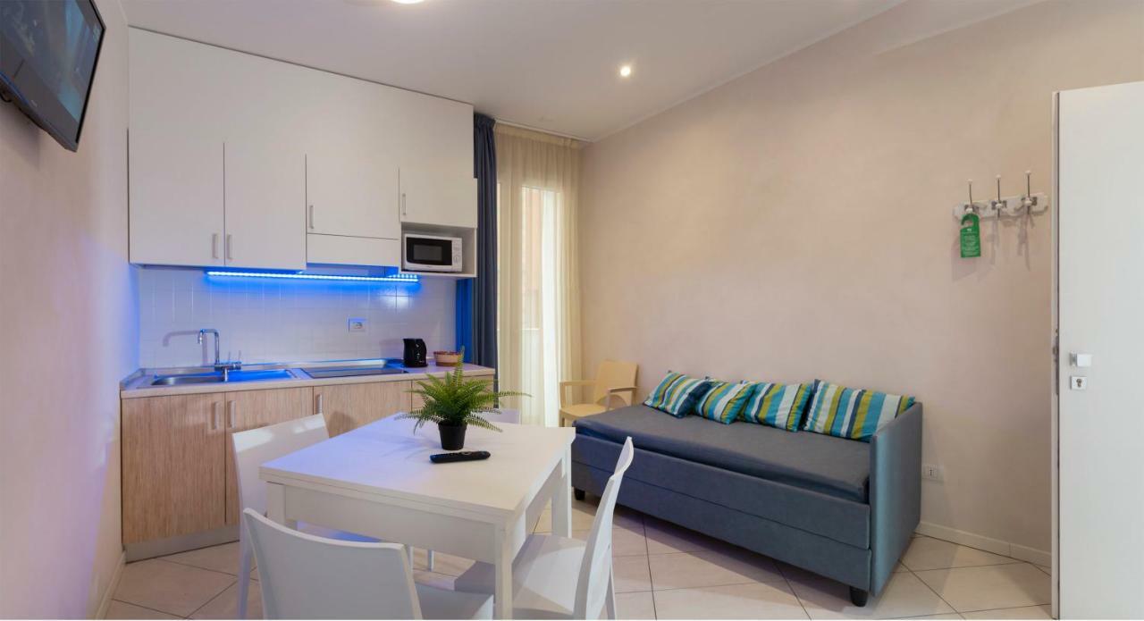 White Suite & Apartments Bellaria-Igea Marina Exterior foto